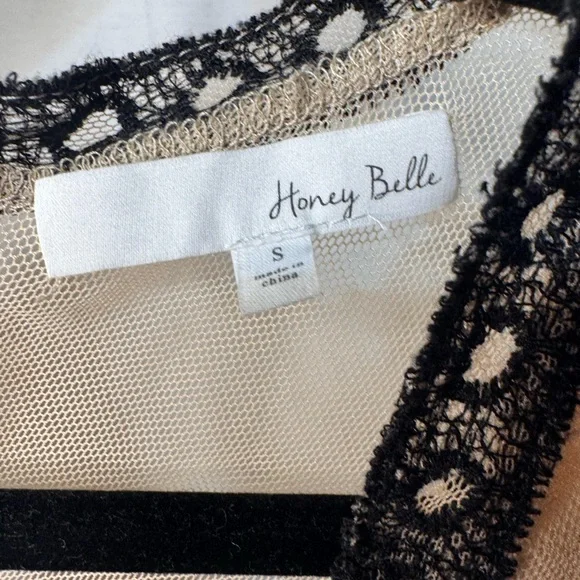 Honey Belle Cream and Black Lace Detail skort set one piece size small - Picture 6 of 6